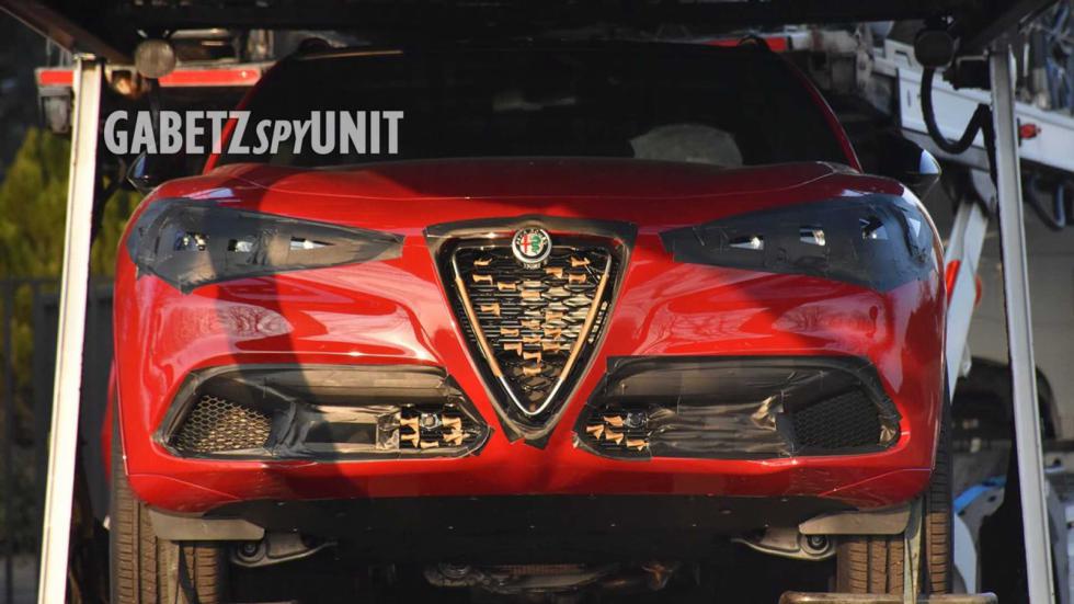 Η ανανεωμένη Alfa Romeo Stelvio θα έχει έκδοση Estrema 